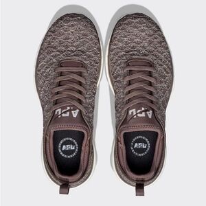 APL Women's TechLoom Phantom
Chocolate / Vanilla / Melange BNIB size 8